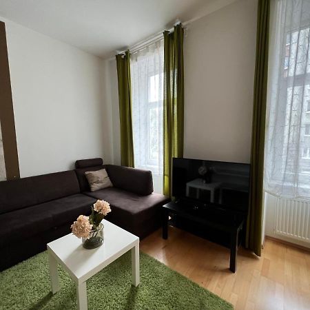 Cozy 2-Room Apartment فيينا المظهر الخارجي الصورة
